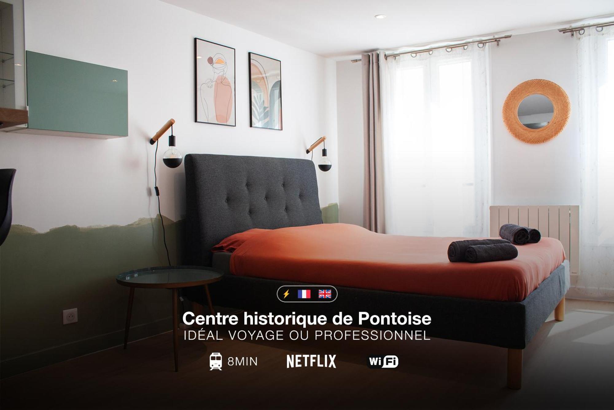 Studio Cosy En Plein Coeur Historique De Pontoiseアパートメント エクステリア 写真